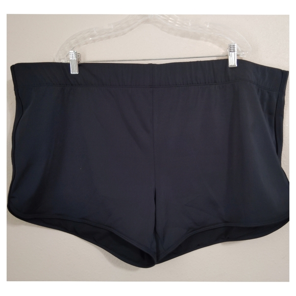 Torrid Black High-Rise 4 Inch Swim Short Size 4 - Picture 3 of 6